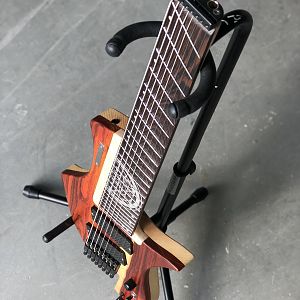 Moby Dick custom 8-string