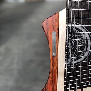 Moby Dick custom 8-string